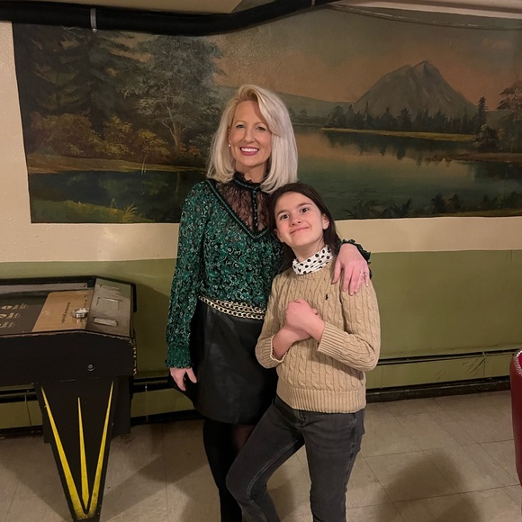 Meet your Posher, Heidi - Picture 3 of 6